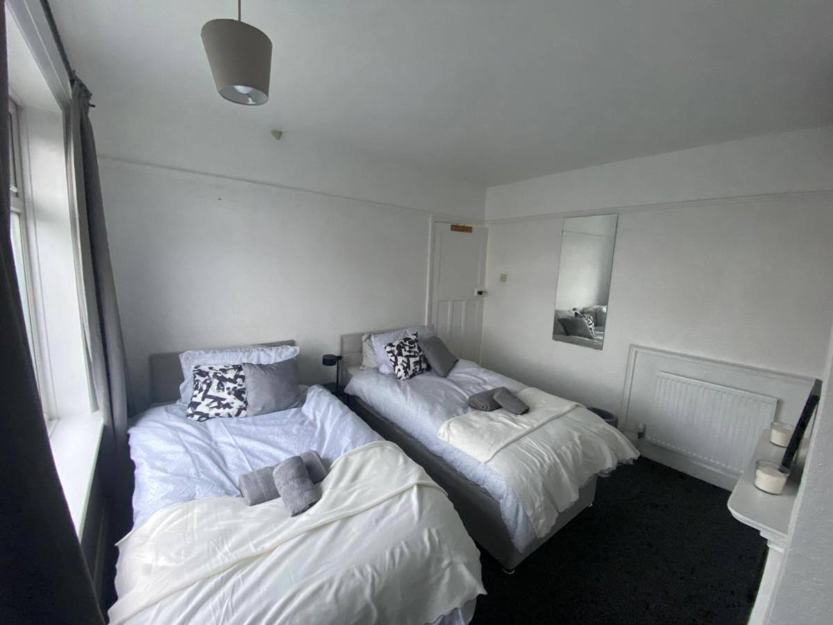 Room 2 Peaceful Stay Near Derby City Centre Exterior photo